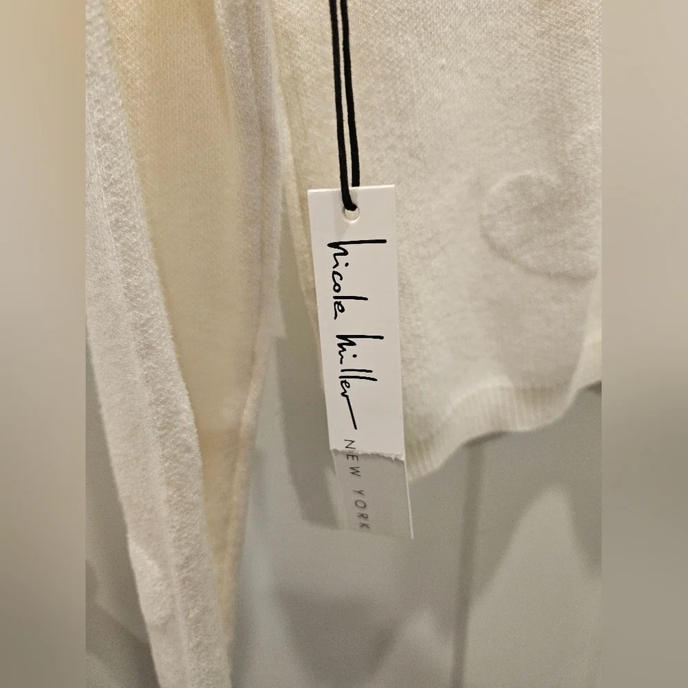 NWT Nicole Miller Cream Heart Knit Sweater + Matching Wristlet | Medium